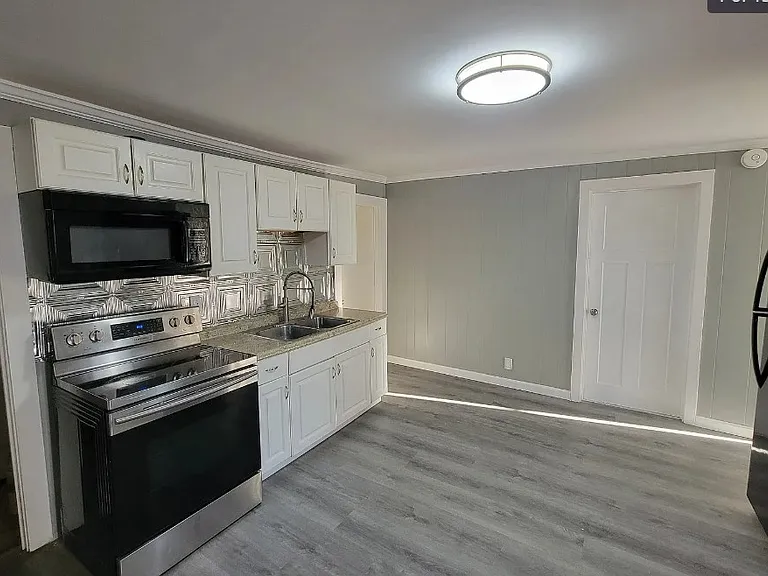 92 Ledge St #1 — Photo 12
