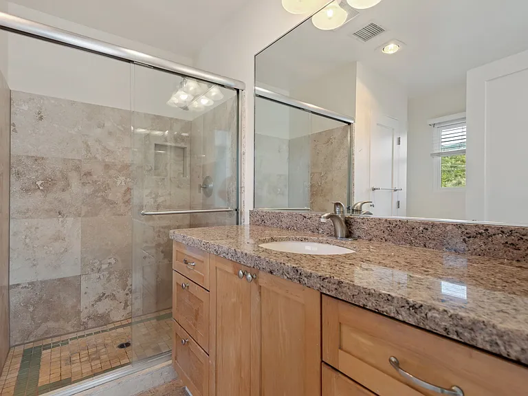 Master Ensuite Bathroom