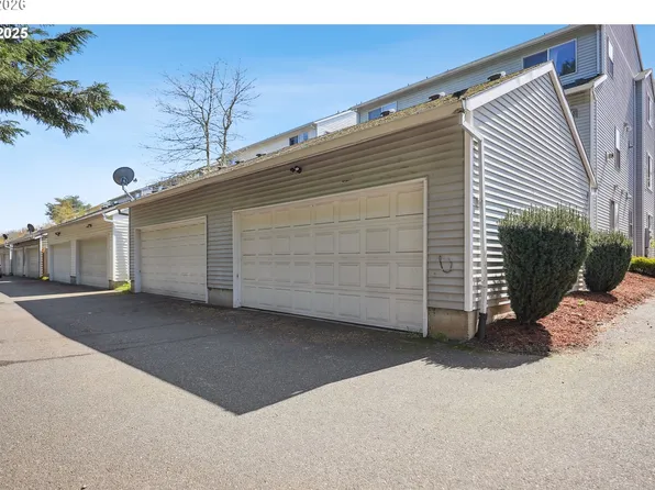 12923 NE Prescott Dr, Portland, OR 97230