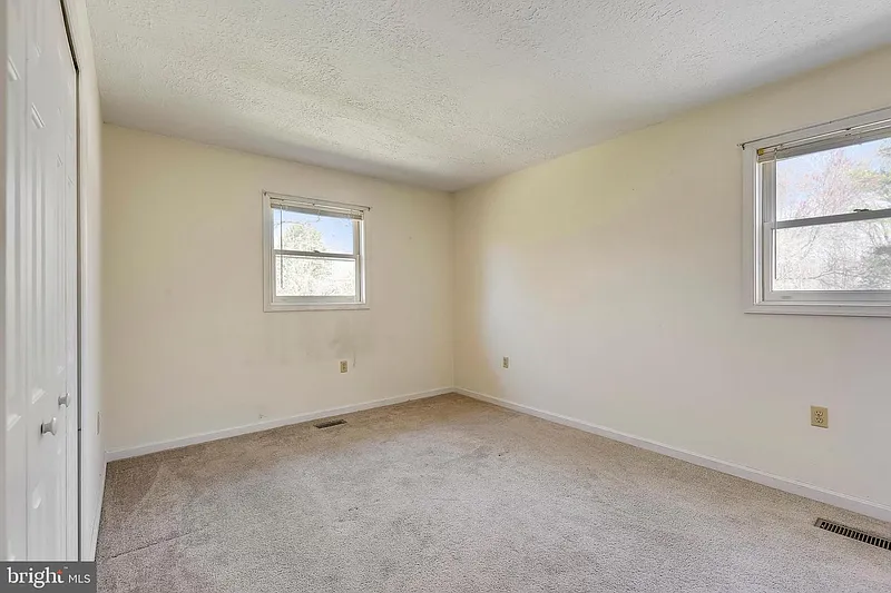 Thumbnail 19