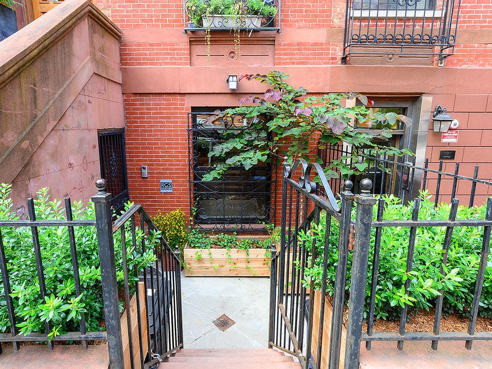 1st image of 254 W 123rd St #1-2