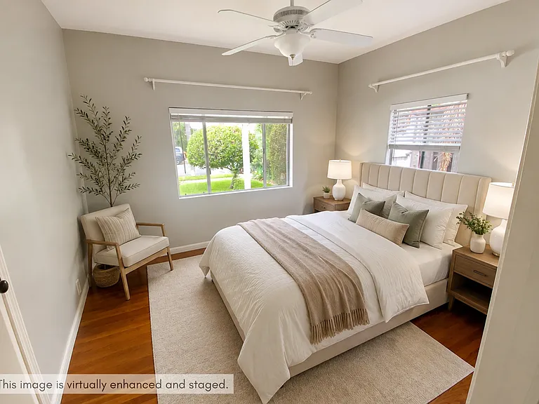 4557 Edgeware Rd — Photo 9
