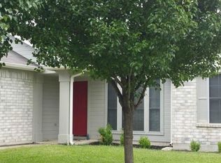 126 Meadowside Dr, Hutto, TX 78634
