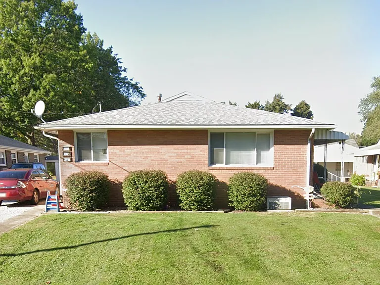 247 Kennedy St #247 — Photo 1