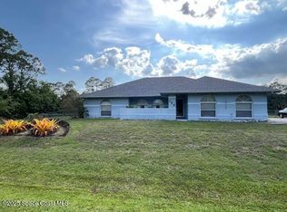 130 Nemo Cir NE, Palm Bay, FL 32907