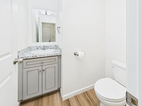 5th image of 3903 Tanada Rd