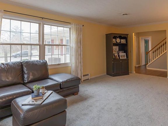 4th image of 328 Forest Meadows Dr