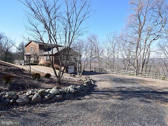 2nd image of 737 Seven Oaks Dr