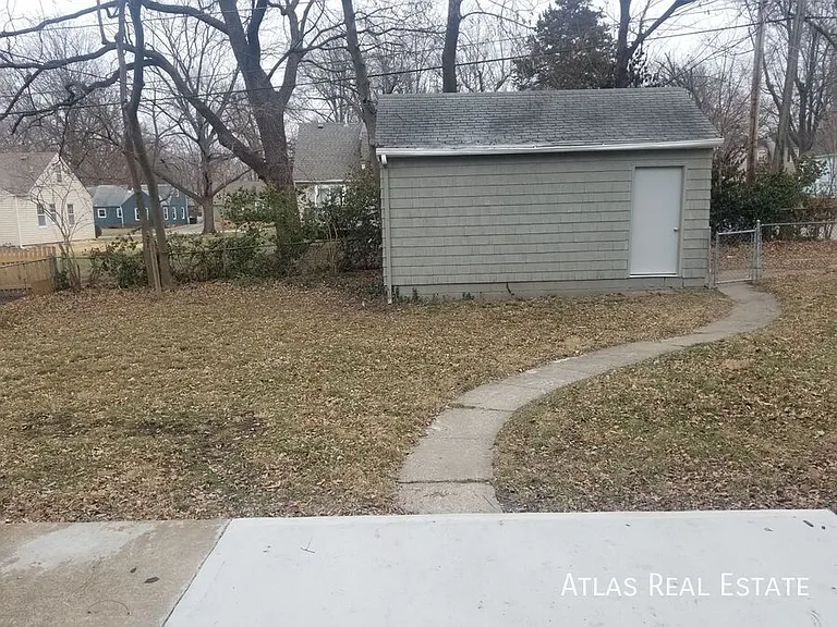 6043 Fontana St — Photo 14