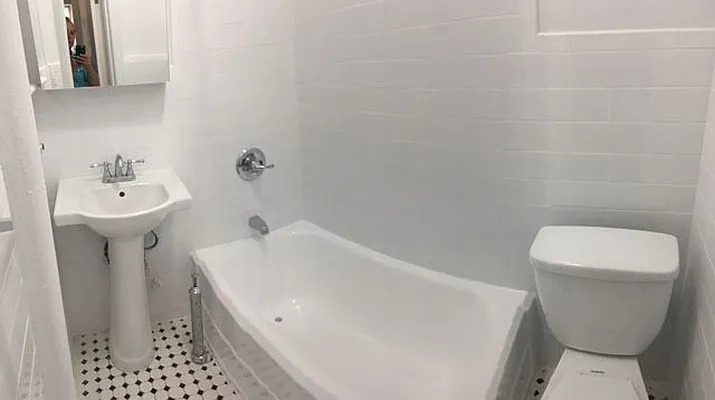 Rented by Living Dream Realty | media 33