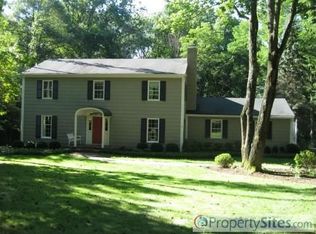 70 Round Top Rd, Bernardsville, NJ 07924