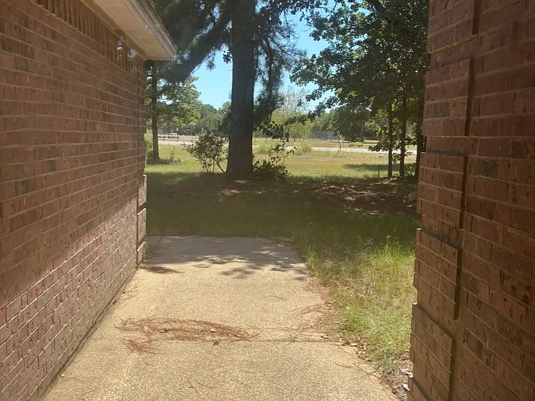 9883 County Road 313 E — Photo 3
