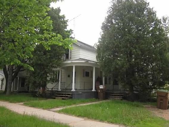 2nd image of 1709 Center St
