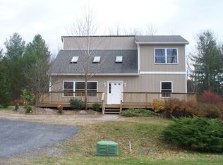 750 Sleepy Hollow Rd, Athens, NY 12015