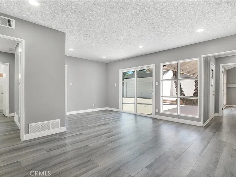 18234 Sugarman St — Photo 4