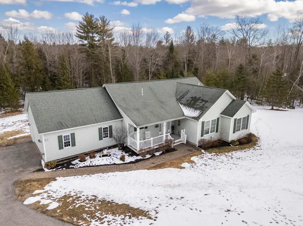 320 Center Bridge Road, Turner, ME 04282