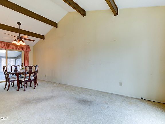 5th image of 102 Rapple Drive