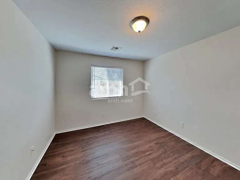 10123 E Isleta Ave — Photo 13