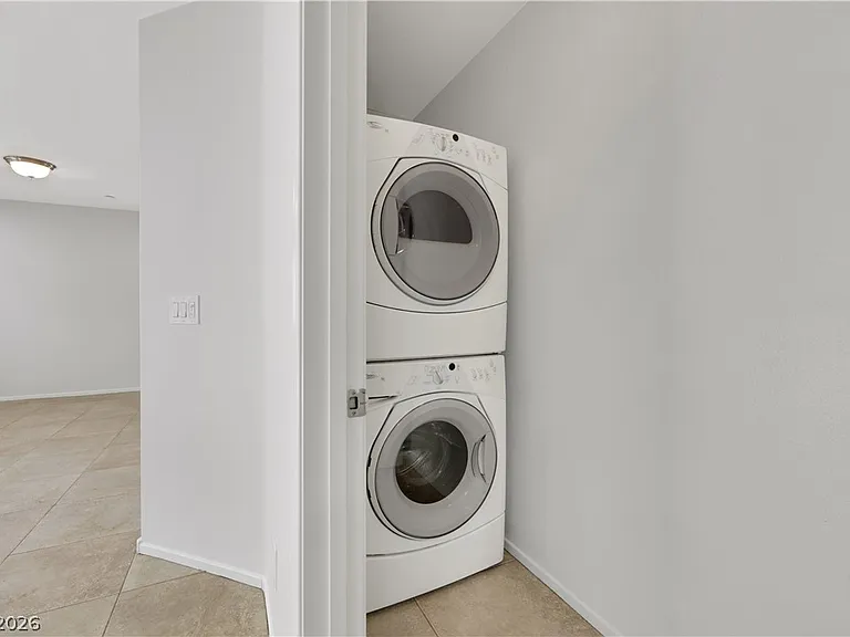 9036 Silken Crests Ct — Photo 12