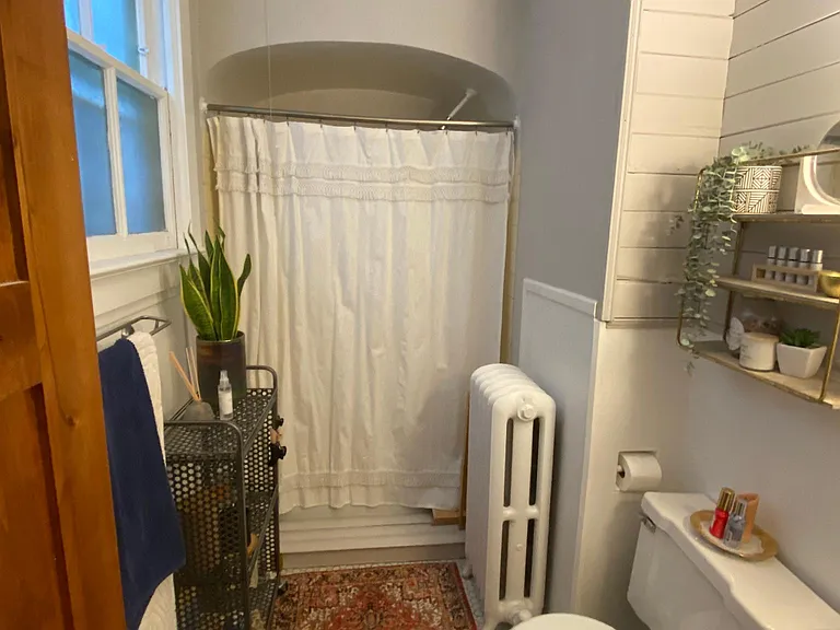 149 College St #1 — Photo 14