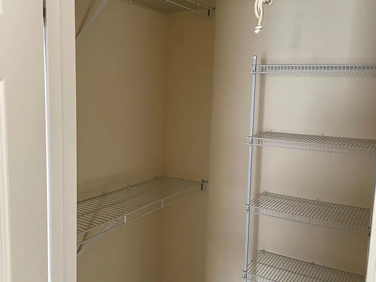 655 Brook Trl — Photo 11