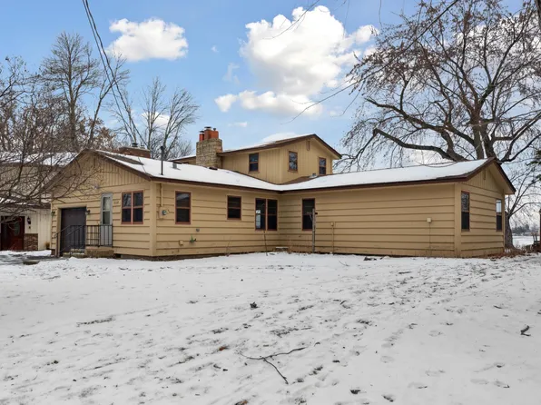 5538 Bald Eagle Blvd W, White Bear Township, MN 55110