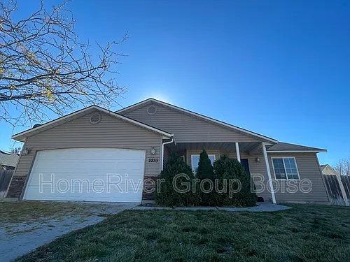 2233 W Mountain Pointe Ct Photo 1
