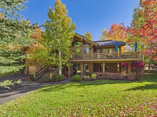 217 Camas Loop E, Sun Valley, ID 83353