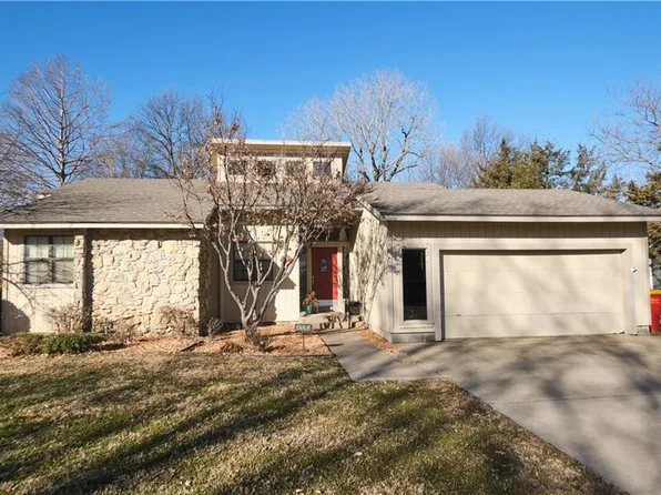 1406 Kelly Dr, Pittsburg, KS 66762