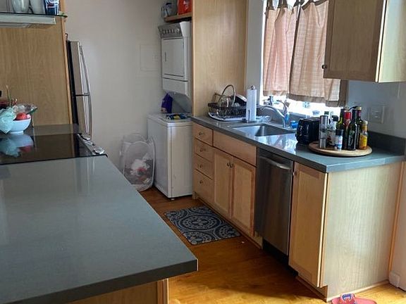 5th image of 310-330 Kentucky St #320-C