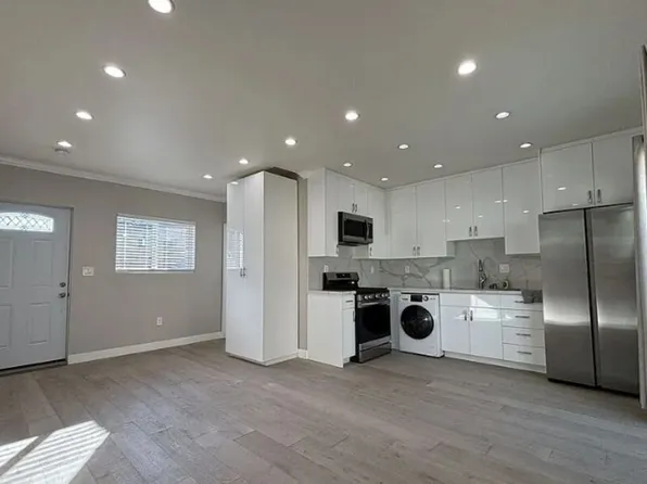 9248 Lev Ave, Pacoima, CA 91331