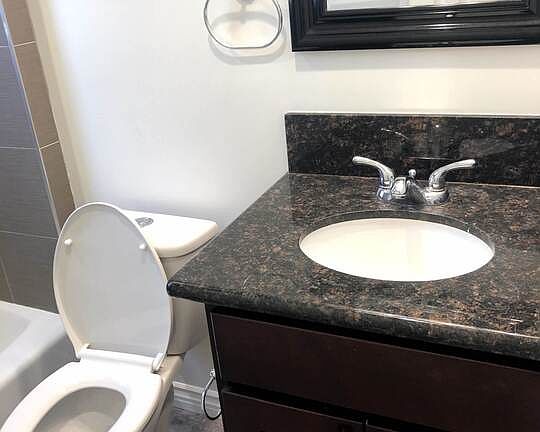 5th image of 133 S Crescent Dr APT 9