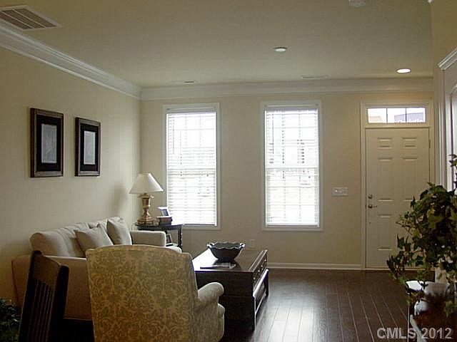 2nd image of 11016 Cedar Walk Ln