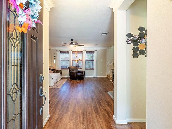 4th image of 9426 Coatsworth Dr