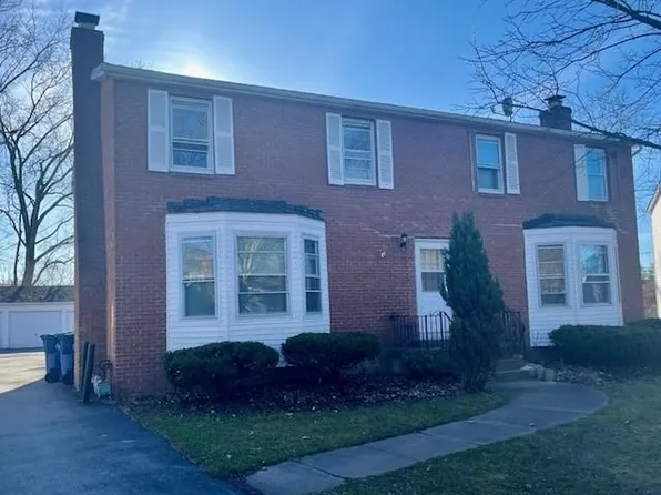 199 Fairgreen Dr, Amherst, NY 14228