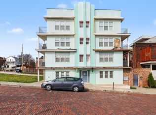 614 S 18th St, Omaha, NE 68102