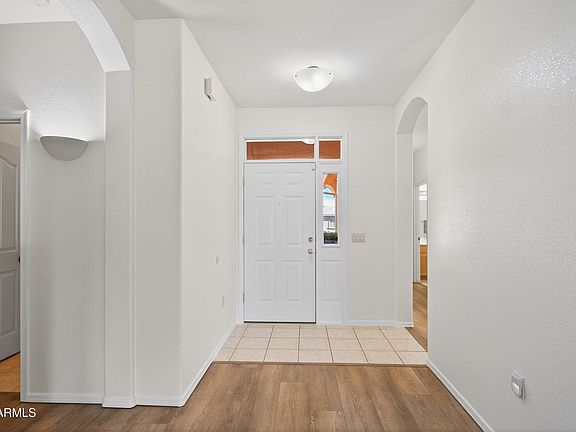 5th image of 2748 THORNWOOD --