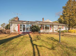 975 Ivey Creek Rd, Lancaster, VA 22503