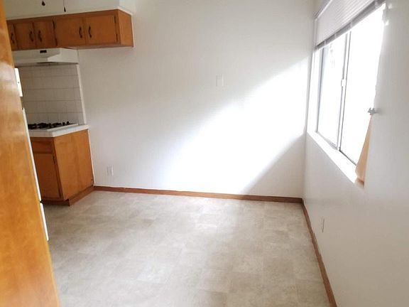 3rd image of 307 E Puente St