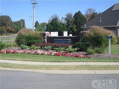 2nd image of 3545 Blackberry Ln