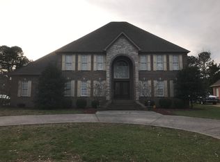 239 Country Club Ln, Murray, KY 42071