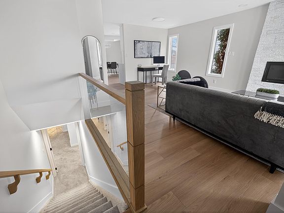 4th image of 259 Regency Dr