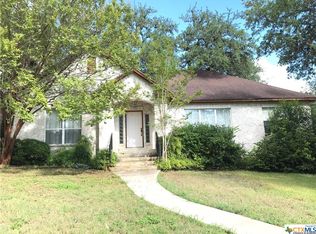 619 Gloria Dr, Seguin, TX 78155
