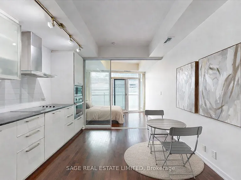 12 York St #3608 — Photo 4