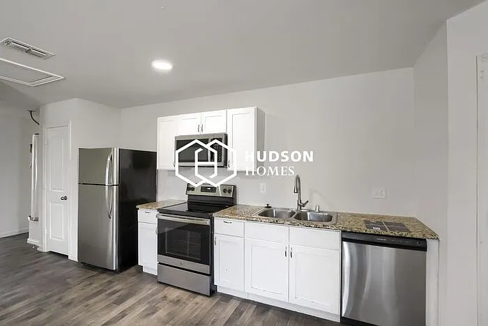 421 County Line Rd #A — Photo 5