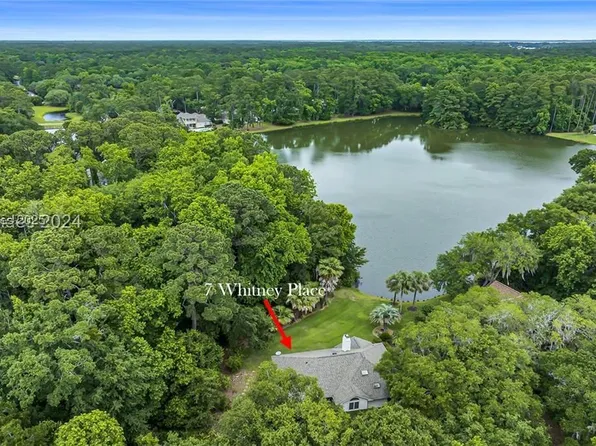 7 Whitney Pl, Hilton Head Island, SC 29926