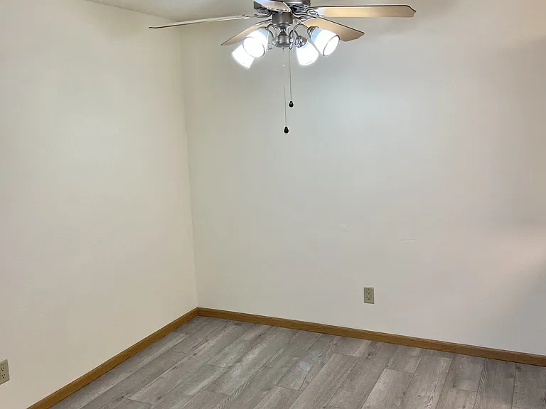 Winding Hills Apartments — Photo 142