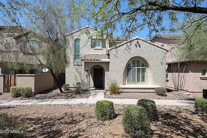 3 bed, 2.5 bath, 1454 sqft, $2,060 — Photo 2