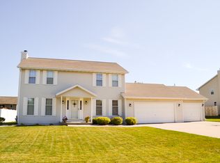 2157 Skyview St, Green Bay, WI 54311