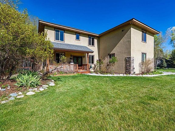 2nd image of 163 Pinestone Drive